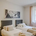 Le Lion - Darius Apartment *
