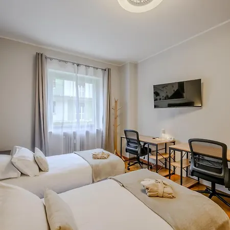 Le Lion - Darius Aosta