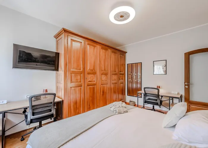 Le Lion - Darius Lejlighed *